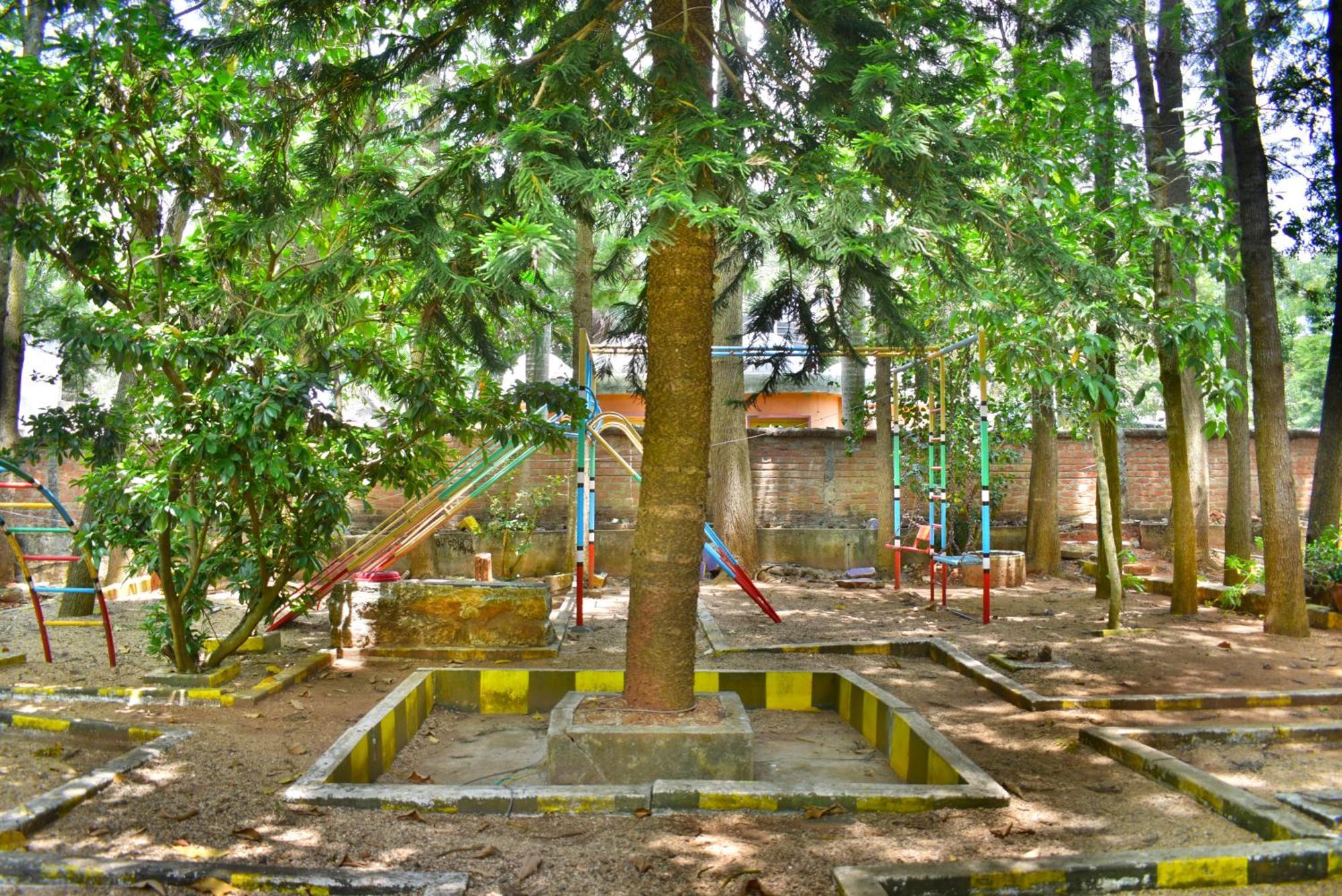 Jains Royal Palace Resorts Йелагери Экстерьер фото