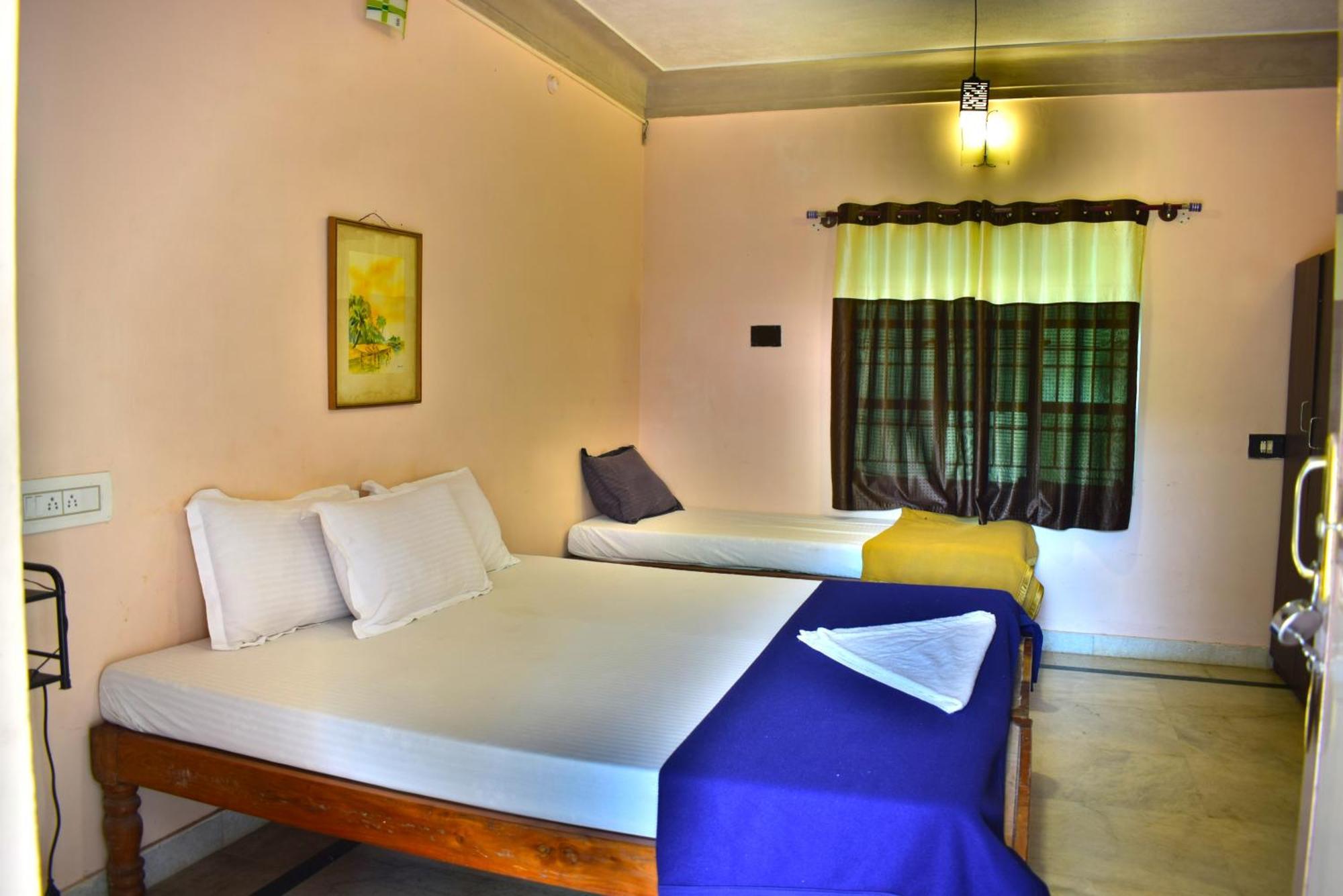 Jains Royal Palace Resorts Йелагери Экстерьер фото